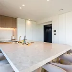 公寓 Deluxe Brand New Duplex For 4 奥斯滕德