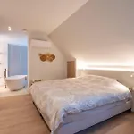 公寓 Deluxe Brand New Duplex For 4 奥斯滕德