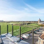 Deluxe Brand New Duplex For 4 奥斯滕德