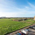 公寓 Deluxe Brand New Duplex For 4 奥斯滕德