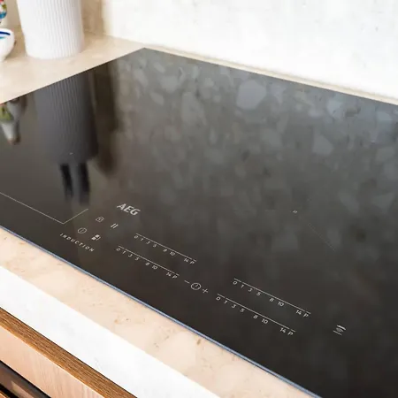 Deluxe Brand New Duplex For 4