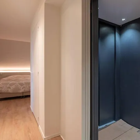 아파트 Deluxe Brand New Duplex For 4 오스텐드