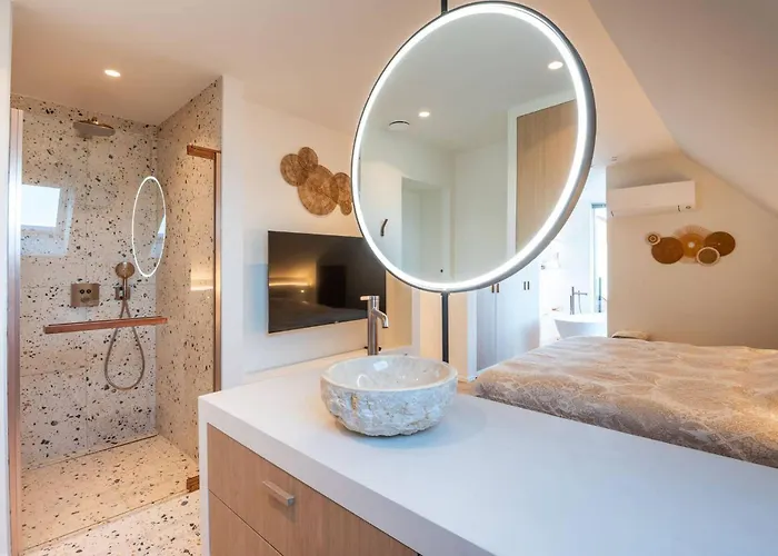 公寓 Deluxe Brand New Duplex For 4