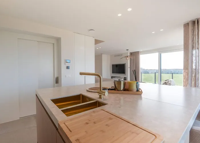 公寓 Deluxe Brand New Duplex For 4