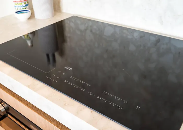 Deluxe Brand New Duplex For 4